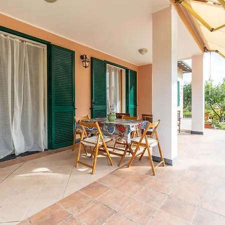Locazione Turistica La Casetta Casa vacanze *